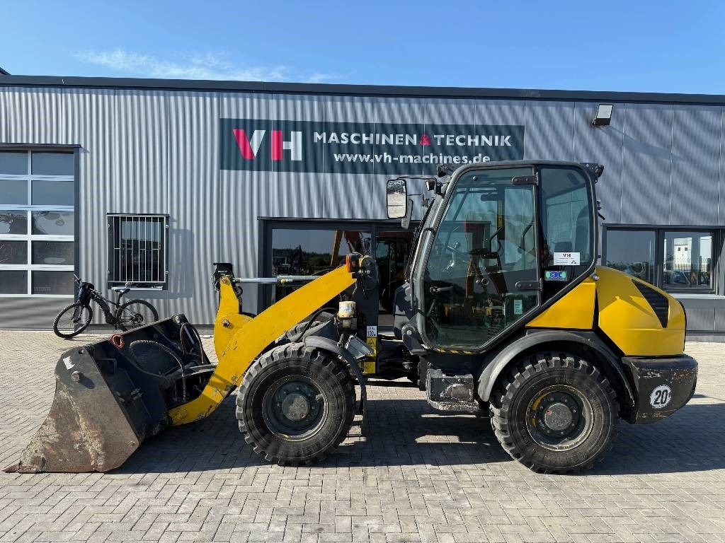Komatsu WA 70-6 - Wheel loader: picture 2 Komatsu WA 70-6 - Wheel loader: picture 2