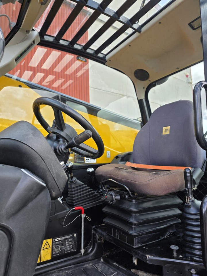 Telescopic handler JCB 540-140 HI VIZ: picture 8