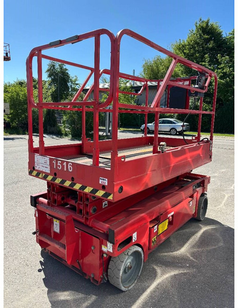 Haulotte Compact 8W - 8,2m Elektro Scherenarbeitsbühne - Scissor lift: picture 3 Haulotte Compact 8W - 8,2m Elektro Scherenarbeitsbühne - Scissor lift: picture 3