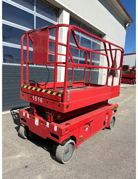 Haulotte Compact 8W - 8,2m Elektro Scherenarbeitsbühne - Scissor lift: picture 5 Haulotte Compact 8W - 8,2m Elektro Scherenarbeitsbühne - Scissor lift: picture 5