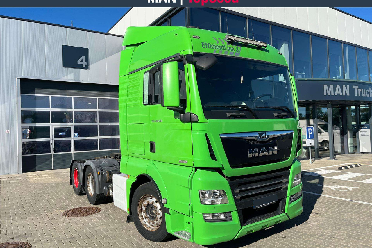 MAN TGX 28.500 6X2-2 Retarder (8530) - Tractor unit: picture 2 MAN TGX 28.500 6X2-2 Retarder (8530) - Tractor unit: picture 2