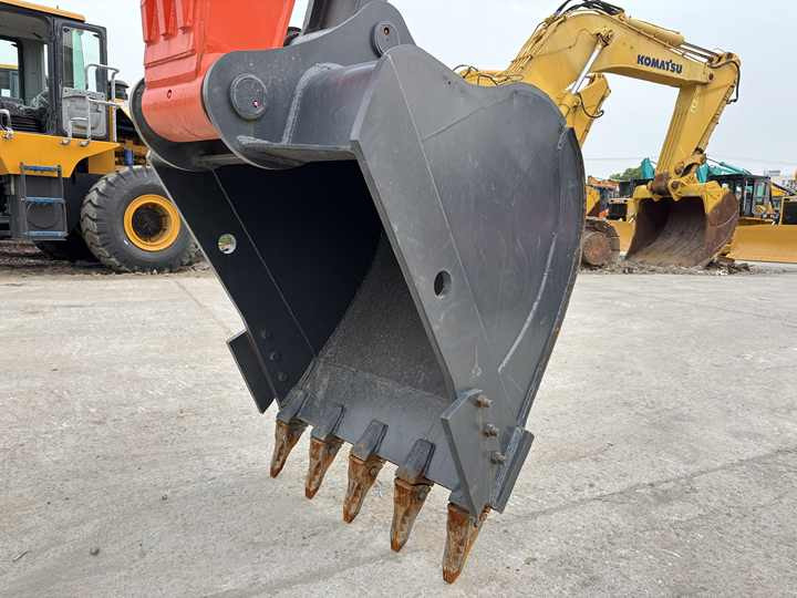 22 Tons Excavator Original Doosan Dx225LCA Crawler Digger Secondhand Used Good Condition Doosan Hydraulic Excavator on Sale - Crawler excavator: picture 4 22 Tons Excavator Original Doosan Dx225LCA Crawler Digger Secondhand Used Good Condition Doosan Hydraulic Excavator on Sale - Crawler excavator: picture 4