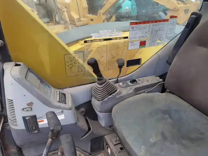 8 ton Second hand Komatsu Hydraulic Crawel excavator PC78US with low price for sale - Crawler excavator: picture 4 8 ton Second hand Komatsu Hydraulic Crawel excavator PC78US with low price for sale - Crawler excavator: picture 4