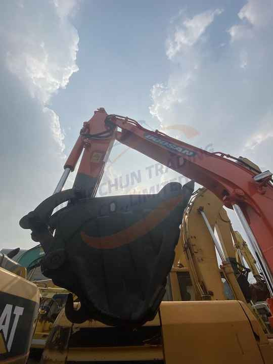 Awesome Performance good price Korea Imported Small Scale Used Doosan Dx60 Excavator - Crawler excavator: picture 5 Awesome Performance good price Korea Imported Small Scale Used Doosan Dx60 Excavator - Crawler excavator: picture 5