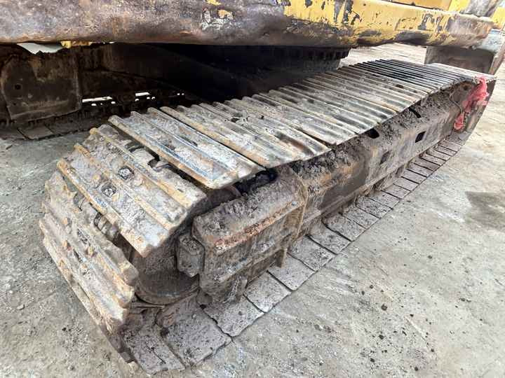 Good Condition Good price Second Hand Caterpillar 325bl Excavator Used Cat 325b 325bl in stock For Sale - Crawler excavator: picture 3 Good Condition Good price Second Hand Caterpillar 325bl Excavator Used Cat 325b 325bl in stock For Sale - Crawler excavator: picture 3