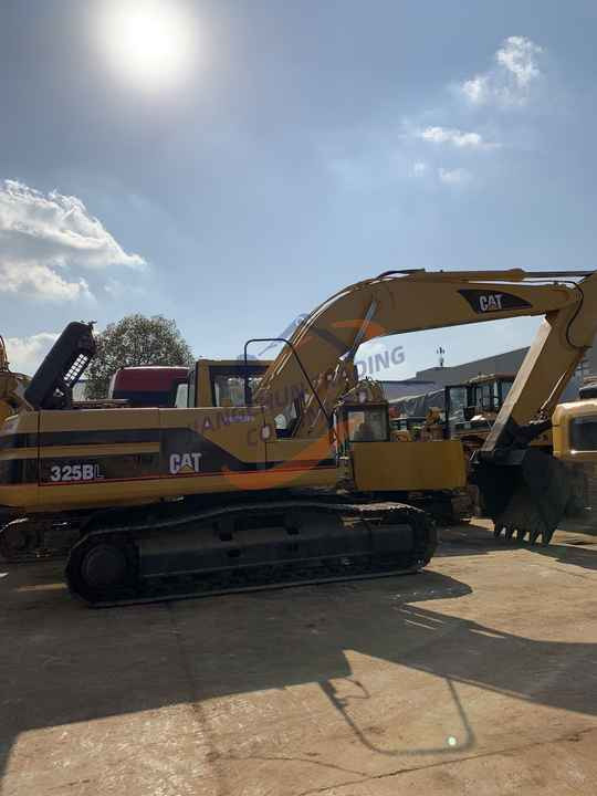 Good Condition Second Hand Caterpillar 325bl Excavator Used Cat 325b 325bl with good condition in stock - Crawler excavator: picture 5 Good Condition Second Hand Caterpillar 325bl Excavator Used Cat 325b 325bl with good condition in stock - Crawler excavator: picture 5