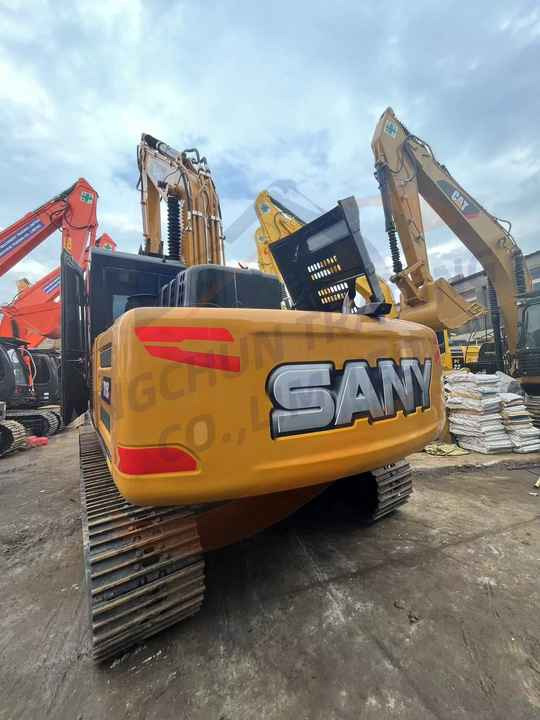 Good Price Used Sany Sy 215c Crawler Excavator in Good Condition Sany 215 used Excavator - Excavator: picture 3 Good Price Used Sany Sy 215c Crawler Excavator in Good Condition Sany 215 used Excavator - Excavator: picture 3