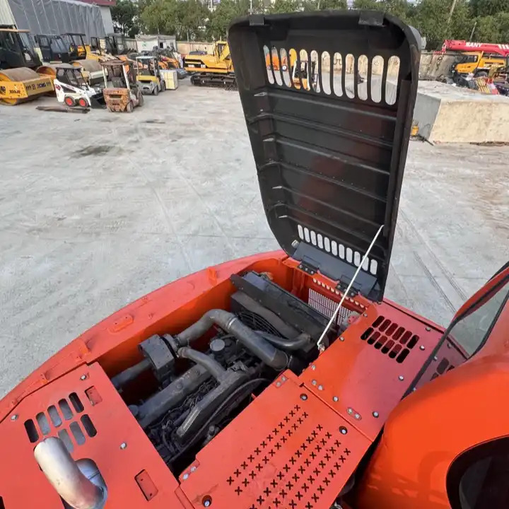 High Quality Doosan Dx300LC Dx140LC Dx60-9c Dx60 Dx225 LC Excavator Dx225 Dx300 Doosan Excavator in Stock for Sale - Crawler excavator: picture 3 High Quality Doosan Dx300LC Dx140LC Dx60-9c Dx60 Dx225 LC Excavator Dx225 Dx300 Doosan Excavator in Stock for Sale - Crawler excavator: picture 3