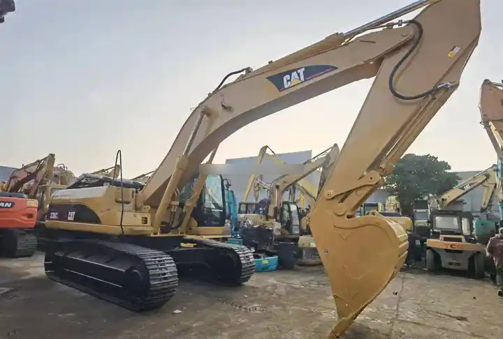 High Quality Second Hand 30 Tons Cat330c Construction Machine Caterpillar Excavator Cat330 Used Crawler Excavator - Crawler excavator: picture 3 High Quality Second Hand 30 Tons Cat330c Construction Machine Caterpillar Excavator Cat330 Used Crawler Excavator - Crawler excavator: picture 3