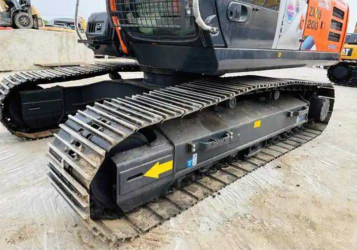 Hight Quality Japan Original 20t Excavator Hitachi Zx200-3g Zx200 Crawler Excavator With 6bg1 Engine In Shanghai - Crawler excavator: picture 5 Hight Quality Japan Original 20t Excavator Hitachi Zx200-3g Zx200 Crawler Excavator With 6bg1 Engine In Shanghai - Crawler excavator: picture 5