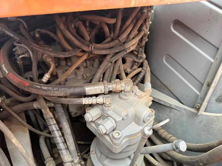 Hot sale Used Hitachi ZX120 digger 20ton Excavator second hand excavator - Crawler excavator: picture 2 Hot sale Used Hitachi ZX120 digger 20ton Excavator second hand excavator - Crawler excavator: picture 2