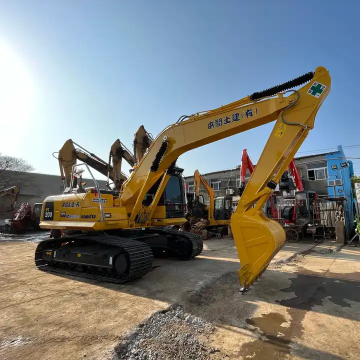 Low Working Hours 90% Brand New Komatsu Pc200-8 Excavator Used Excavators With Complete Purchase And Maintenance Records - Excavator: picture 2 Low Working Hours 90% Brand New Komatsu Pc200-8 Excavator Used Excavators With Complete Purchase And Maintenance Records - Excavator: picture 2
