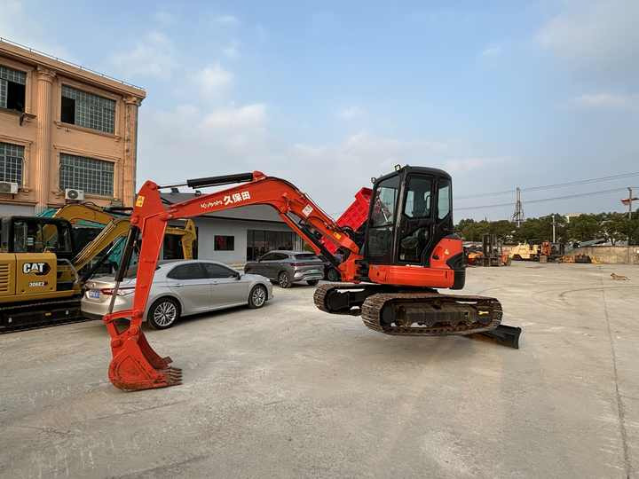 Original Japan 8ton Mini Excavator Kubota Mini Digger Used Excavator Mini Kubota Kx155 Kx165 Kx161 Kx183 - Crawler excavator: picture 2 Original Japan 8ton Mini Excavator Kubota Mini Digger Used Excavator Mini Kubota Kx155 Kx165 Kx161 Kx183 - Crawler excavator: picture 2