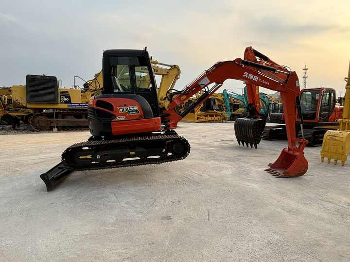 Original Japan 8ton Mini Excavator Kubota Mini Digger Used Excavator Mini Kubota Kx155 Kx165 Kx161 Kx183 - Crawler excavator: picture 4 Original Japan 8ton Mini Excavator Kubota Mini Digger Used Excavator Mini Kubota Kx155 Kx165 Kx161 Kx183 - Crawler excavator: picture 4