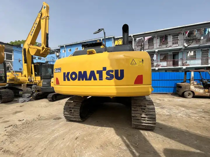 PC220-8 USED EXCAVATOR Good Condition Komatsu PC 200 Original Japan Cheap Used Excavators Used Original Japan Komatsu pc200-8 - Crawler excavator: picture 5 PC220-8 USED EXCAVATOR Good Condition Komatsu PC 200 Original Japan Cheap Used Excavators Used Original Japan Komatsu pc200-8 - Crawler excavator: picture 5