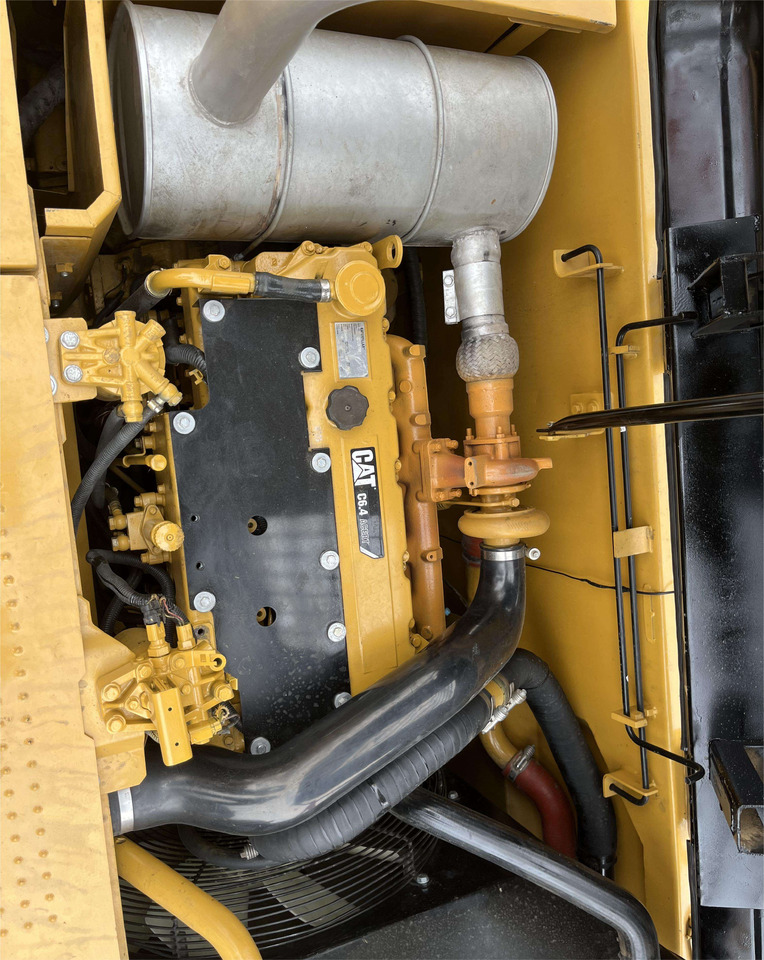 Second Hand Cat Excavator CAT 320D Japan Used Construction Machine 20ton Excavator cat320d - Excavator: picture 2 Second Hand Cat Excavator CAT 320D Japan Used Construction Machine 20ton Excavator cat320d - Excavator: picture 2