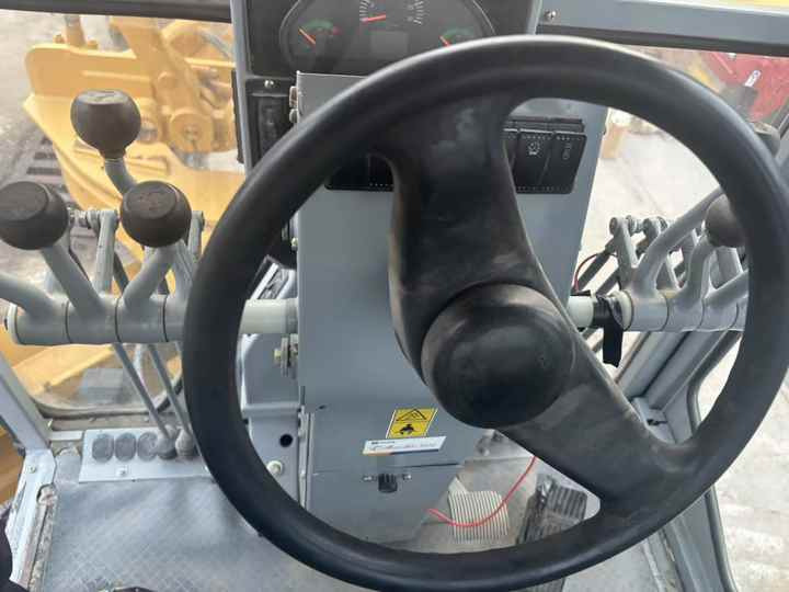 Second Hand SEM921 Motor Grader / Second Hand Motor Grader Sem 921 922 919 SEM Motor Grader for Sale - Grader: picture 2 Second Hand SEM921 Motor Grader / Second Hand Motor Grader Sem 921 922 919 SEM Motor Grader for Sale - Grader: picture 2