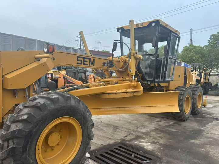 Second Hand SEM921 Motor Grader / Second Hand Motor Grader Sem 921 922 919 SEM Motor Grader for Sale - Grader: picture 4 Second Hand SEM921 Motor Grader / Second Hand Motor Grader Sem 921 922 919 SEM Motor Grader for Sale - Grader: picture 4
