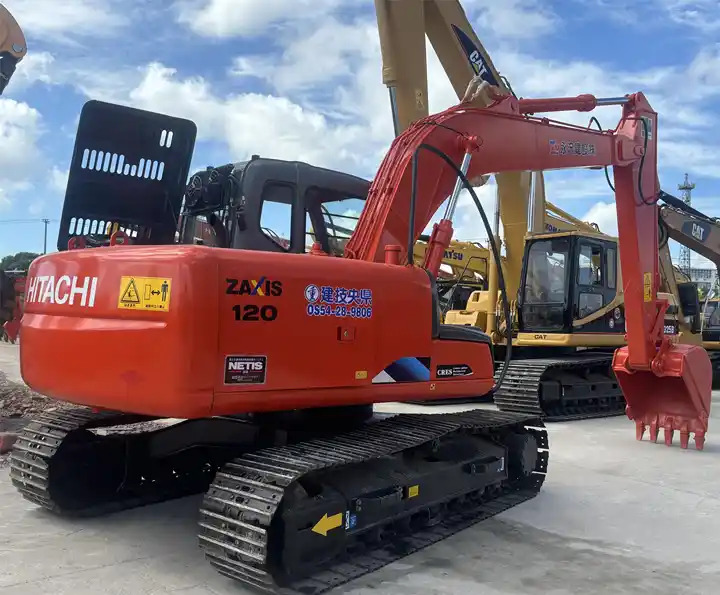 Slightly Used Japan Origin Hitachi Zx120 12t Used Excavator With A/c In Shanghai - Crawler excavator: picture 1 Slightly Used Japan Origin Hitachi Zx120 12t Used Excavator With A/c In Shanghai - Crawler excavator: picture 1
