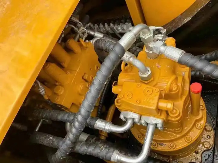 Used Crawler Excavator Sany 215c Sy135c 20 21 22 Ton Excavator Construction Machinery Equipment Excavators - Excavator: picture 5 Used Crawler Excavator Sany 215c Sy135c 20 21 22 Ton Excavator Construction Machinery Equipment Excavators - Excavator: picture 5