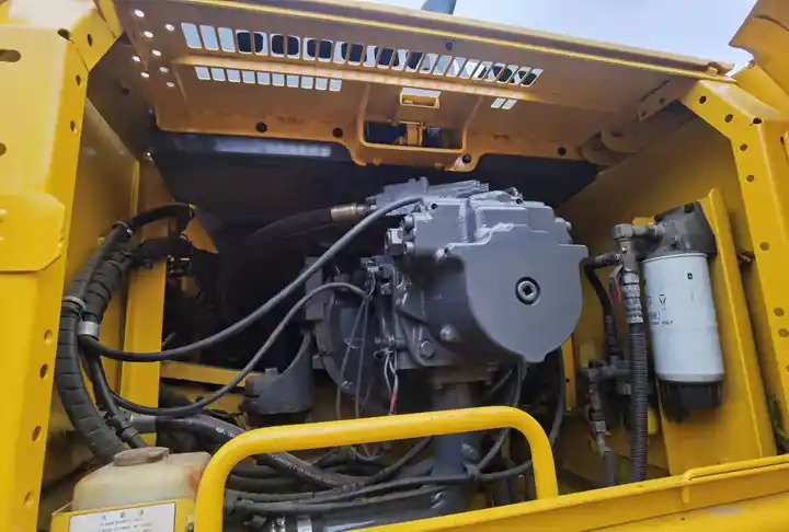 Used Komatsu Pc400 Hydraulic Crawler Excavator Pc400-7 Tracked Excavating Machine In Nice Condition - Crawler excavator: picture 4 Used Komatsu Pc400 Hydraulic Crawler Excavator Pc400-7 Tracked Excavating Machine In Nice Condition - Crawler excavator: picture 4