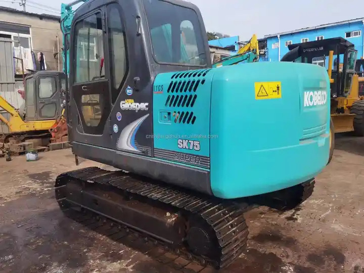 Used excavator kobelco sk75-8, second hand 7tons good Quality Kobelco sk75 excavator Sk75-8 Japan SK75-8 crawler excavat - Mini excavator: picture 2 Used excavator kobelco sk75-8, second hand 7tons good Quality Kobelco sk75 excavator Sk75-8 Japan SK75-8 crawler excavat - Mini excavator: picture 2