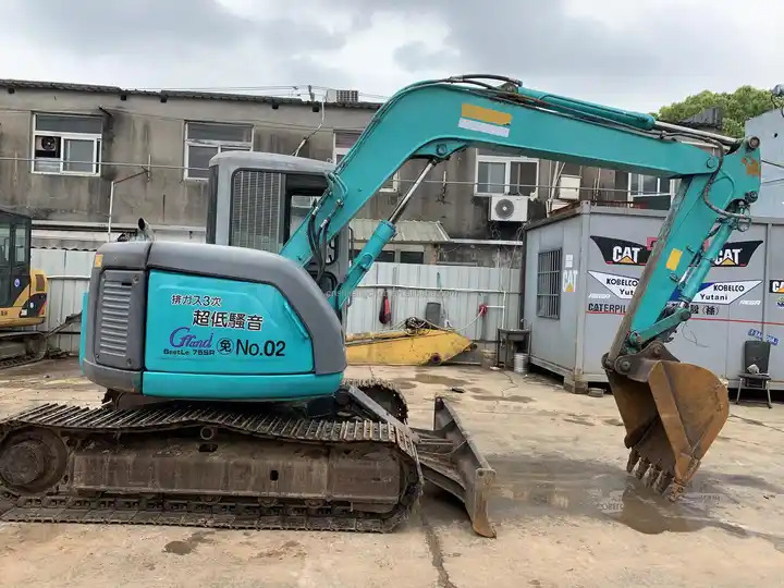 Used hydraulic Crawler Excavator Excavator Machine 7 Ton Kobelco SK75 Excavator good construction machinery for sale - Mini excavator: picture 5 Used hydraulic Crawler Excavator Excavator Machine 7 Ton Kobelco SK75 Excavator good construction machinery for sale - Mini excavator: picture 5