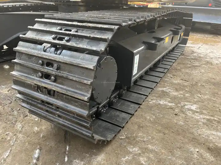Well-Maintained japan original low hourS used Komatsu PC130-7 excavator with competitive - Crawler excavator: picture 5 Well-Maintained japan original low hourS used Komatsu PC130-7 excavator with competitive - Crawler excavator: picture 5