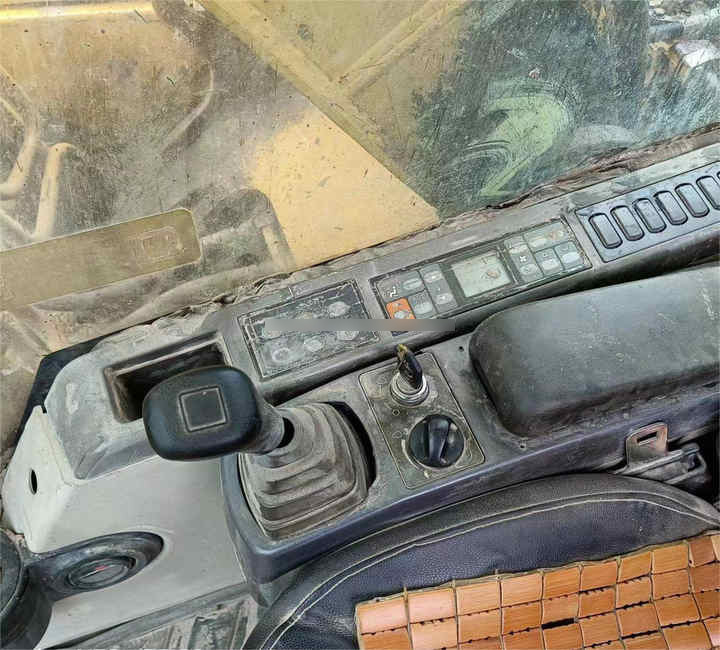 Perfect performance USED CATERPILLAR 320CL Hydraulic Crawler Excavator Suitable For Construction - Crawler excavator: picture 1 Perfect performance USED CATERPILLAR 320CL Hydraulic Crawler Excavator Suitable For Construction - Crawler excavator: picture 1