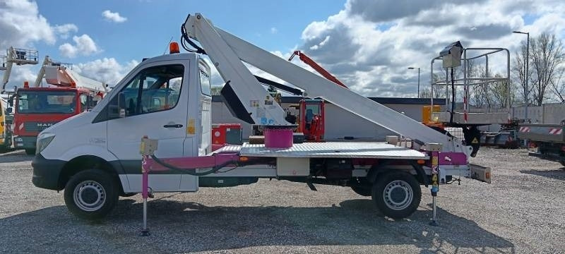 Mercedes-Benz Sprinter GSR B180T - 17,8m - 300 kg - Truck mounted aerial platform: picture 5 Mercedes-Benz Sprinter GSR B180T - 17,8m - 300 kg - Truck mounted aerial platform: picture 5