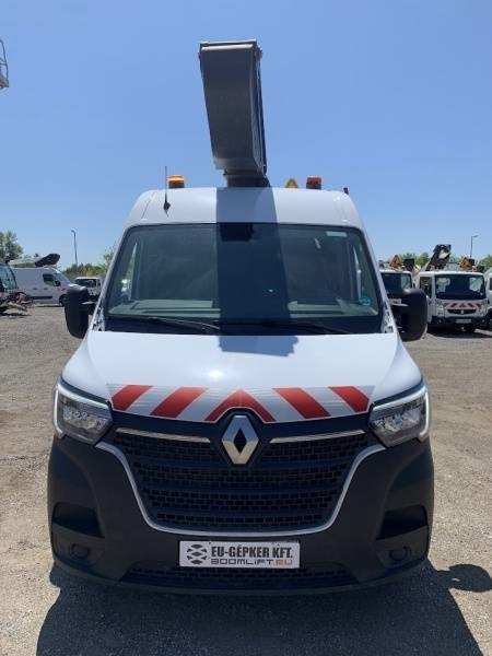 Renault Master Klubb KL32 - 12,5 m, 120 kg - Truck mounted aerial platform: picture 3 Renault Master Klubb KL32 - 12,5 m, 120 kg - Truck mounted aerial platform: picture 3