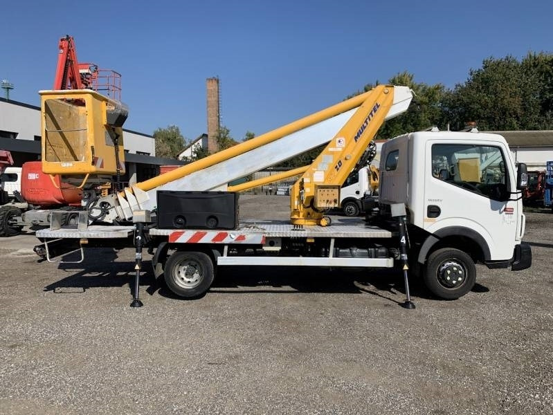 Renault Maxity Multitel MT202DS - 20m - 200 kg  - Truck mounted aerial platform: picture 4 Renault Maxity Multitel MT202DS - 20m - 200 kg  - Truck mounted aerial platform: picture 4
