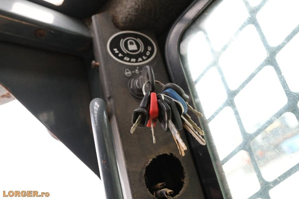 Skid steer loader Gehl R 135: picture 10 Skid steer loader Gehl R 135: picture 10