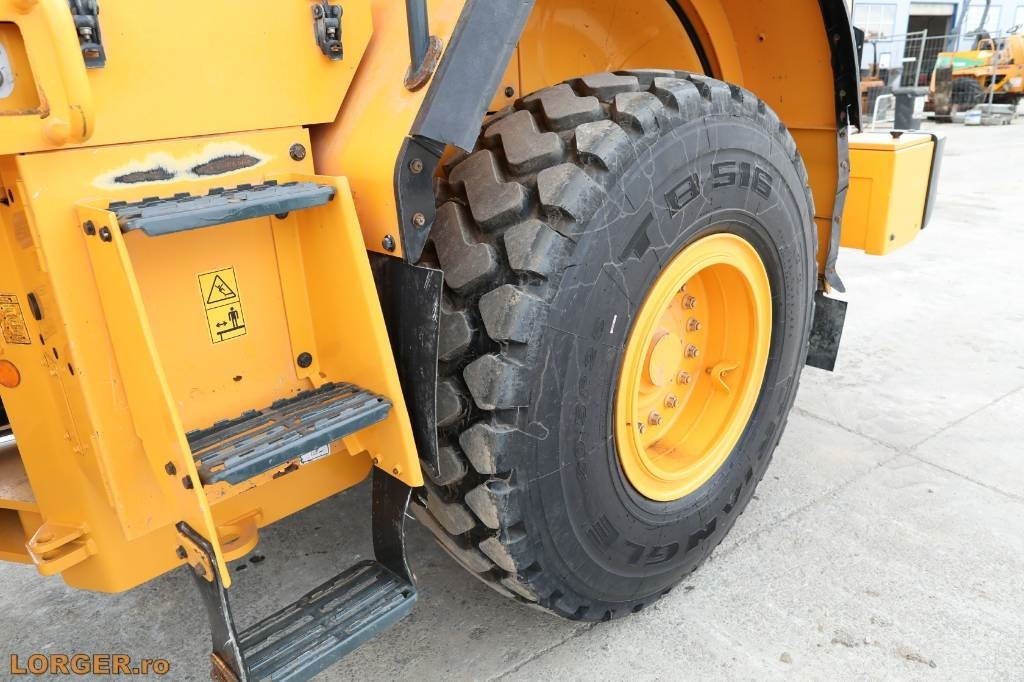 Wheel loader Hyundai HL 955 A: picture 18