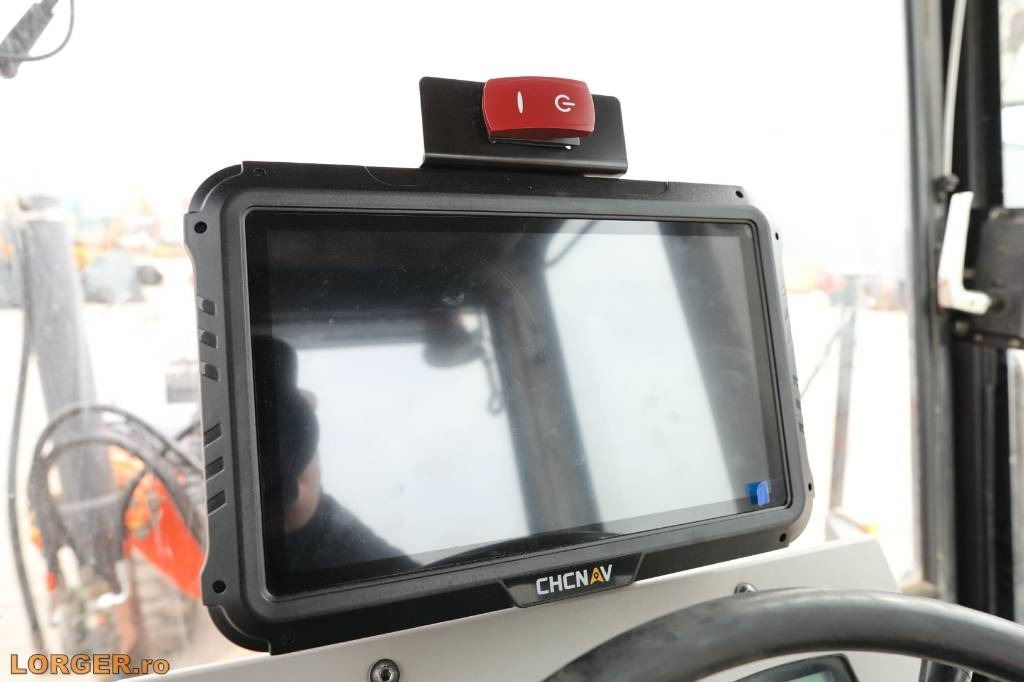 Leasing of New Holland F 156.6 A with 3D GPS System  New Holland F 156.6 A with 3D GPS System: picture 11