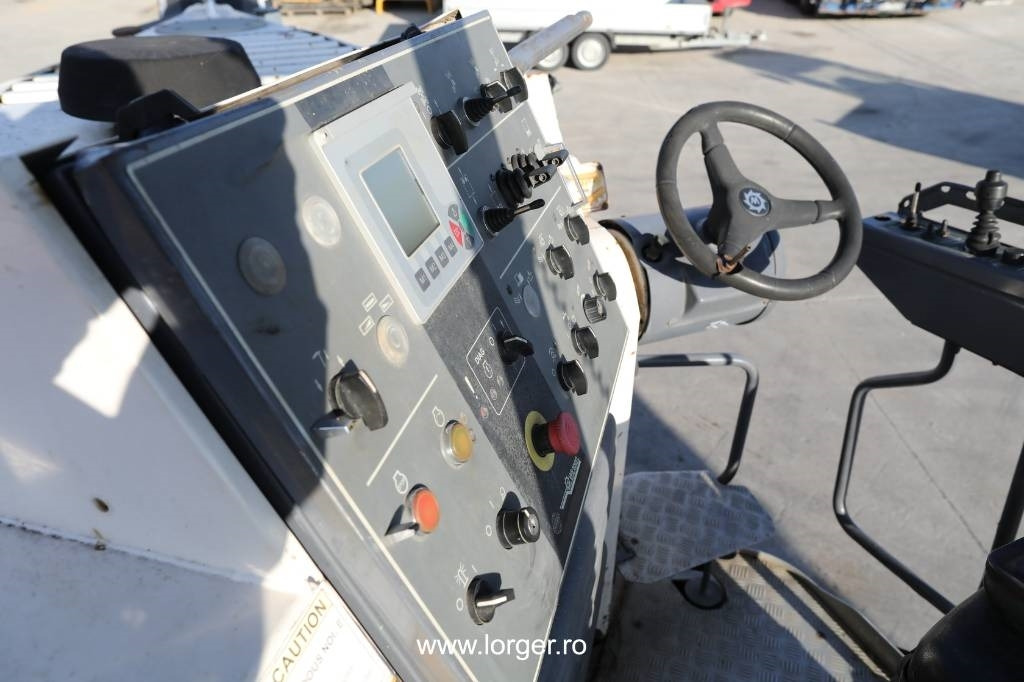 Leasing of Wirtgen W 100 F Wirtgen W 100 F: picture 13 Leasing of Wirtgen W 100 F Wirtgen W 100 F: picture 13