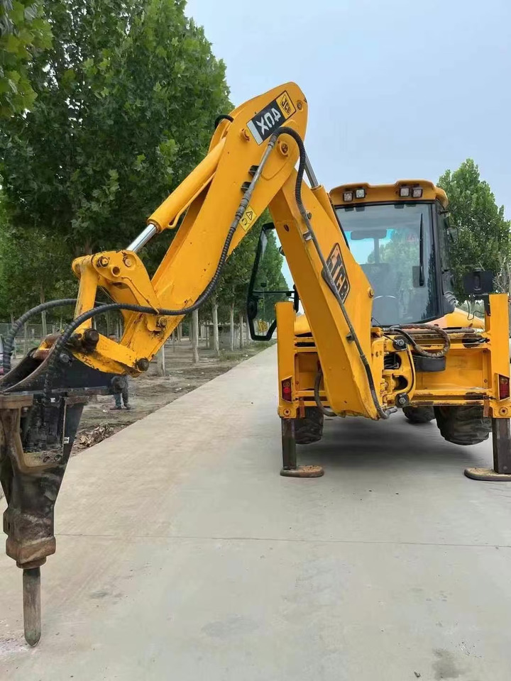 JCB 3CX - Backhoe loader: picture 3 JCB 3CX - Backhoe loader: picture 3