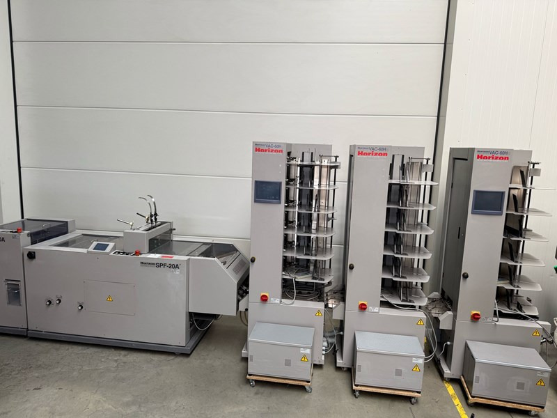 Horizon SPF-20A FC-20A VAC-60Ha VAC-60Hm VAC-60Hc | 2005 | 24 Mio - Printing machinery: picture 1 Horizon SPF-20A FC-20A VAC-60Ha VAC-60Hm VAC-60Hc | 2005 | 24 Mio - Printing machinery: picture 1