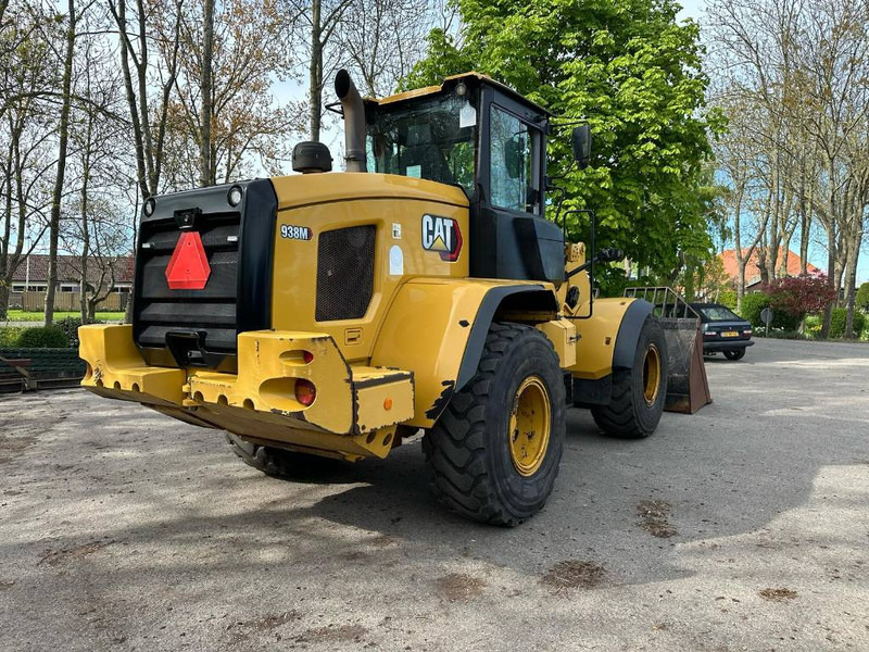 Wheel loader Cat 938M: picture 7