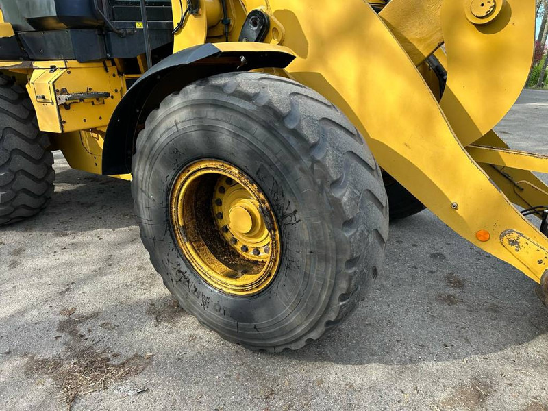 Wheel loader Cat 938M: picture 14