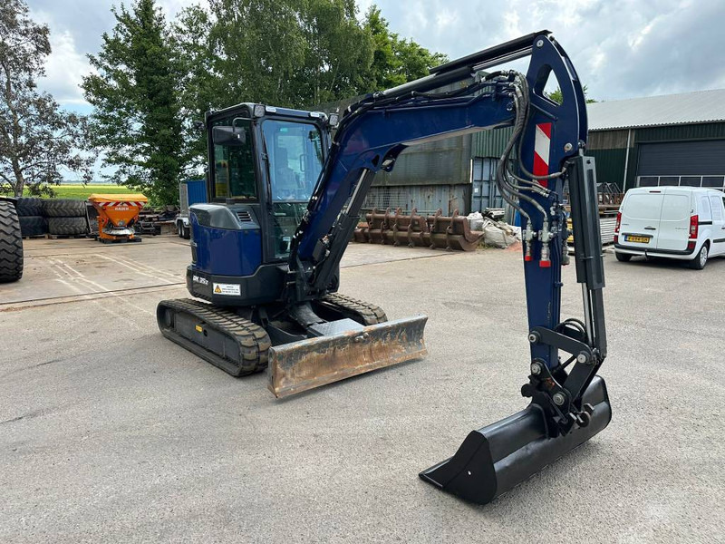 Doosan DX 35 Z - Like new! - Mini excavator: picture 4 Doosan DX 35 Z - Like new! - Mini excavator: picture 4