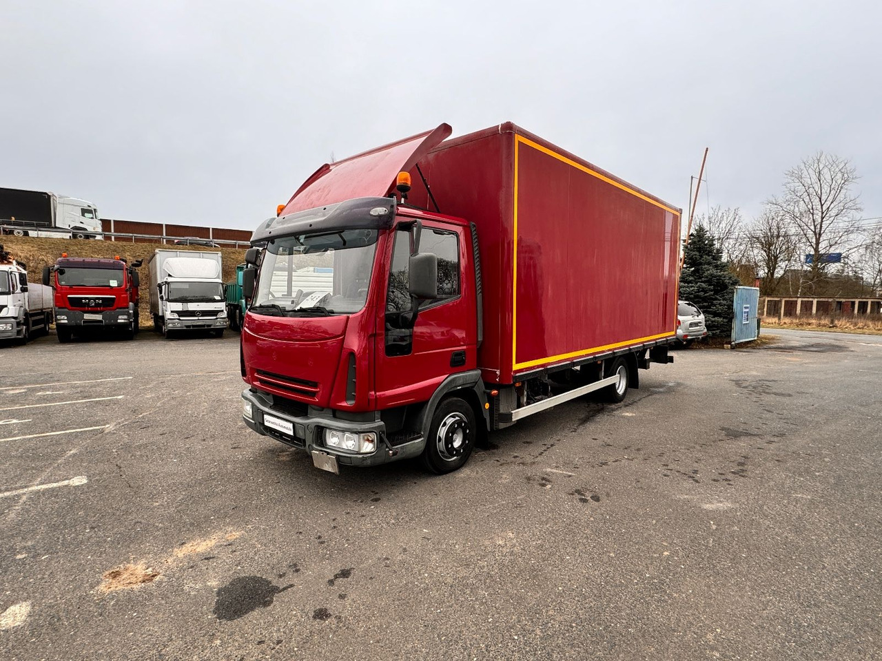Iveco ML 80 E 21 - Box van: picture 3 Iveco ML 80 E 21 - Box van: picture 3