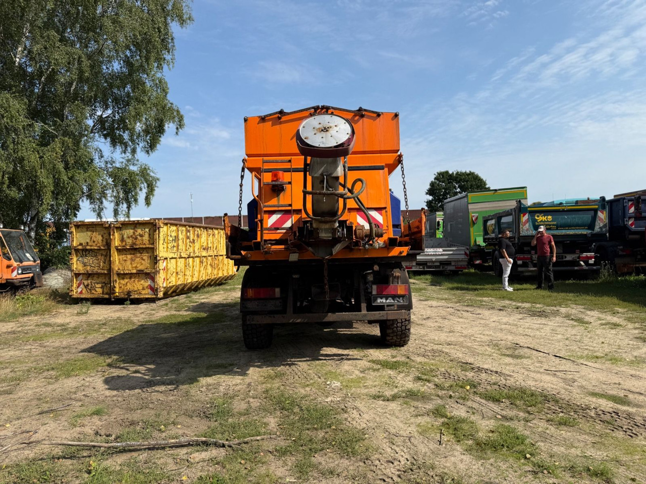 Tipper, Crane truck MAN 10.224  Atlas Kran Salzstreuer 4X4: picture 6 Tipper, Crane truck MAN 10.224  Atlas Kran Salzstreuer 4X4: picture 6