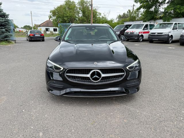 Mercedes-Benz C 220 T d - Estate car: picture 1 Mercedes-Benz C 220 T d - Estate car: picture 1