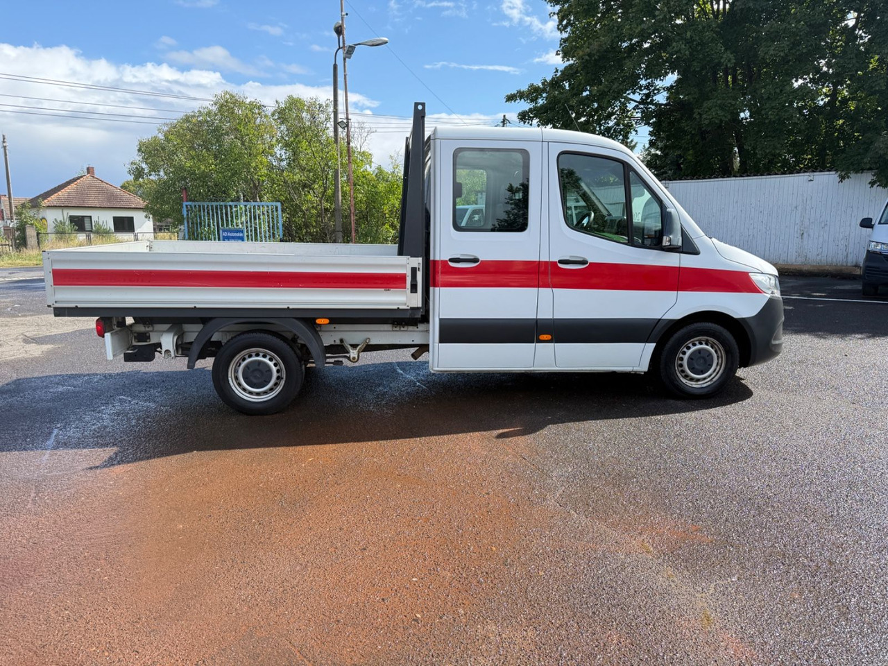 Mercedes-Benz Sprinter 214 CDI DoKa - Flatbed van: picture 5 Mercedes-Benz Sprinter 214 CDI DoKa - Flatbed van: picture 5