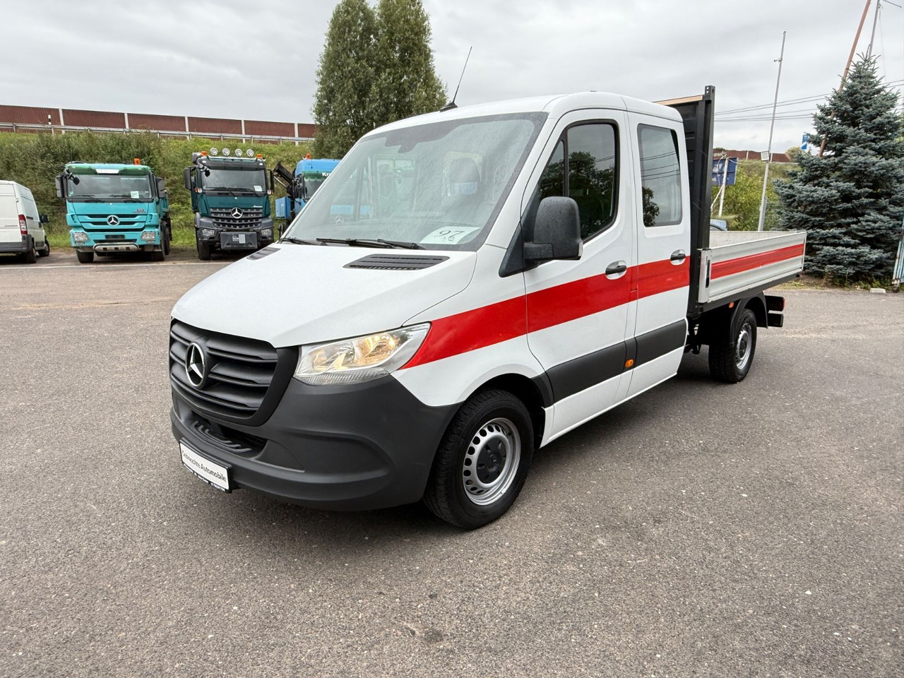 Mercedes-Benz Sprinter 217 Pritsche DoKa - Flatbed van, Combi van: picture 3 Mercedes-Benz Sprinter 217 Pritsche DoKa - Flatbed van, Combi van: picture 3
