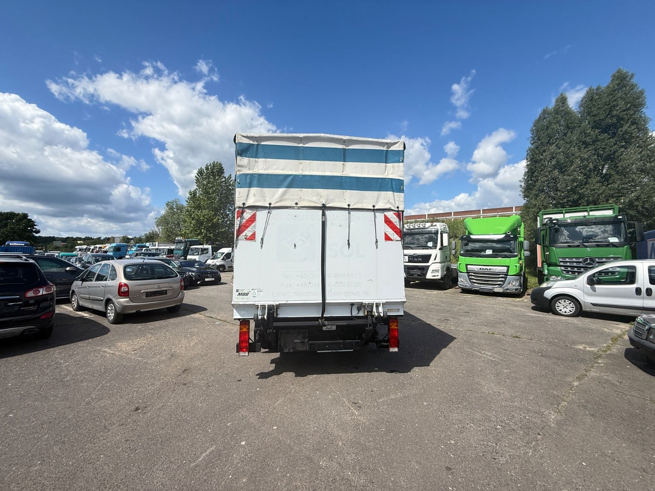 Mercedes-Benz Vario FG 816 D OM 904 LA - Curtainsider truck: picture 4 Mercedes-Benz Vario FG 816 D OM 904 LA - Curtainsider truck: picture 4
