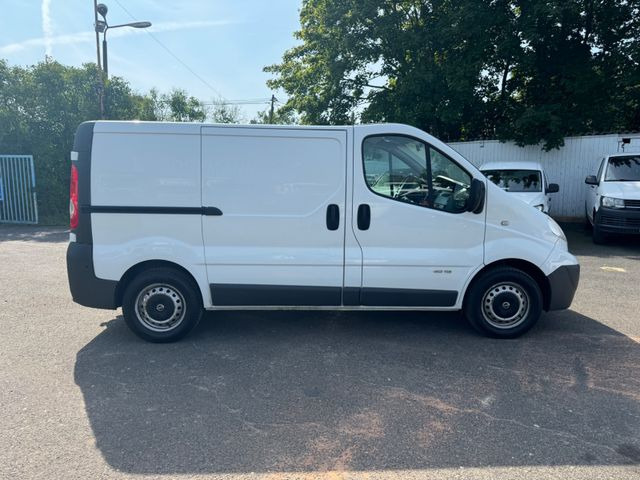 Nissan Primastar Kasten L1H1 2.9t - Small van: picture 5 Nissan Primastar Kasten L1H1 2.9t - Small van: picture 5