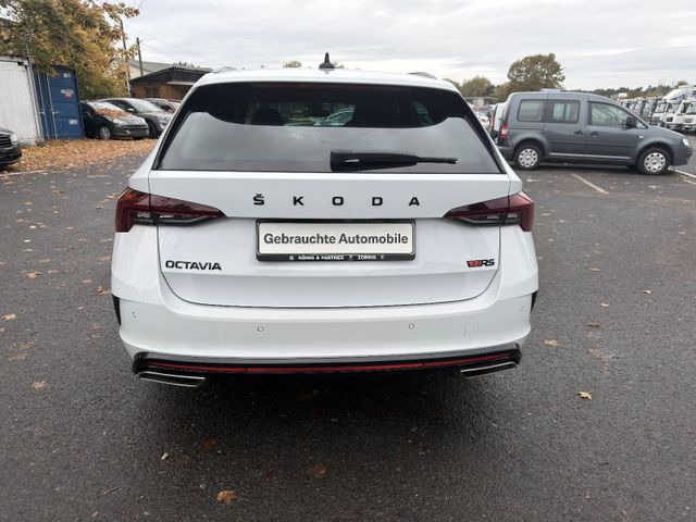 Skoda Octavia Combi RS First Edition - Estate car: picture 4 Skoda Octavia Combi RS First Edition - Estate car: picture 4