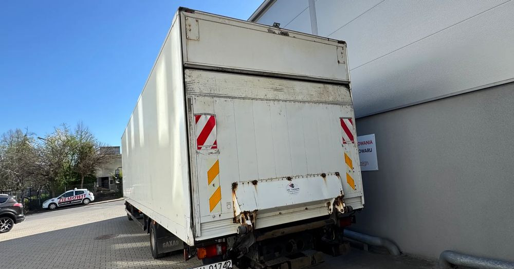 MAN TGL 12.250 4x2BL - Box truck: picture 4 MAN TGL 12.250 4x2BL - Box truck: picture 4
